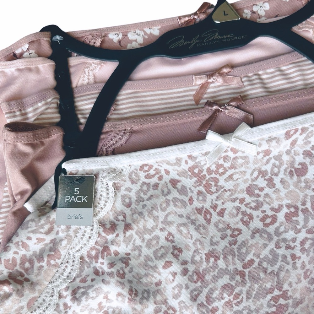 Marilyn Monroe 5-PK Panties Briefs - Picture 4 of 4